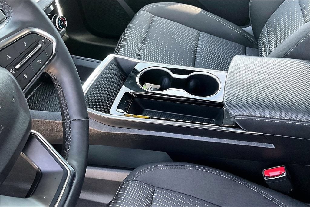 2025 Chevrolet Equinox LT - Photo 21