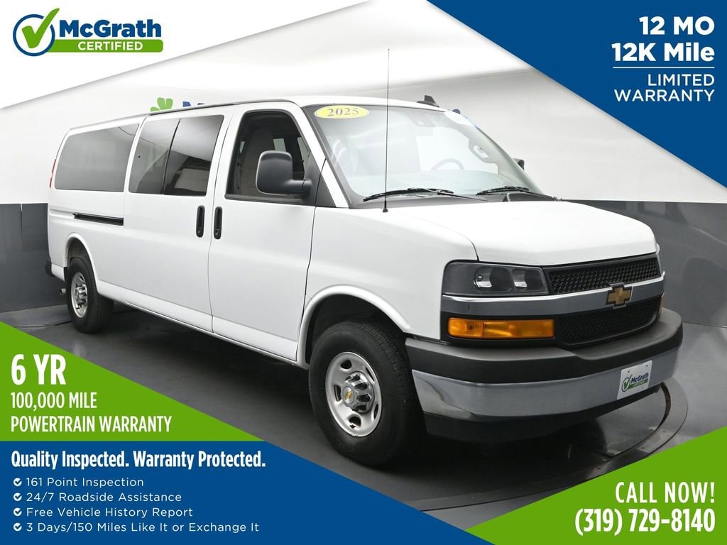 2025 Chevrolet Express 3500 LT Extended's photo