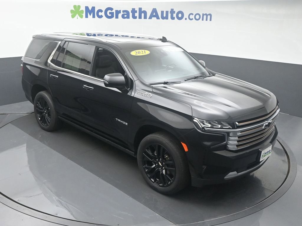 Used 2021 Chevrolet Tahoe High Country with VIN 1GNSKTKL4MR130951 for sale in Cedar Rapids, IA