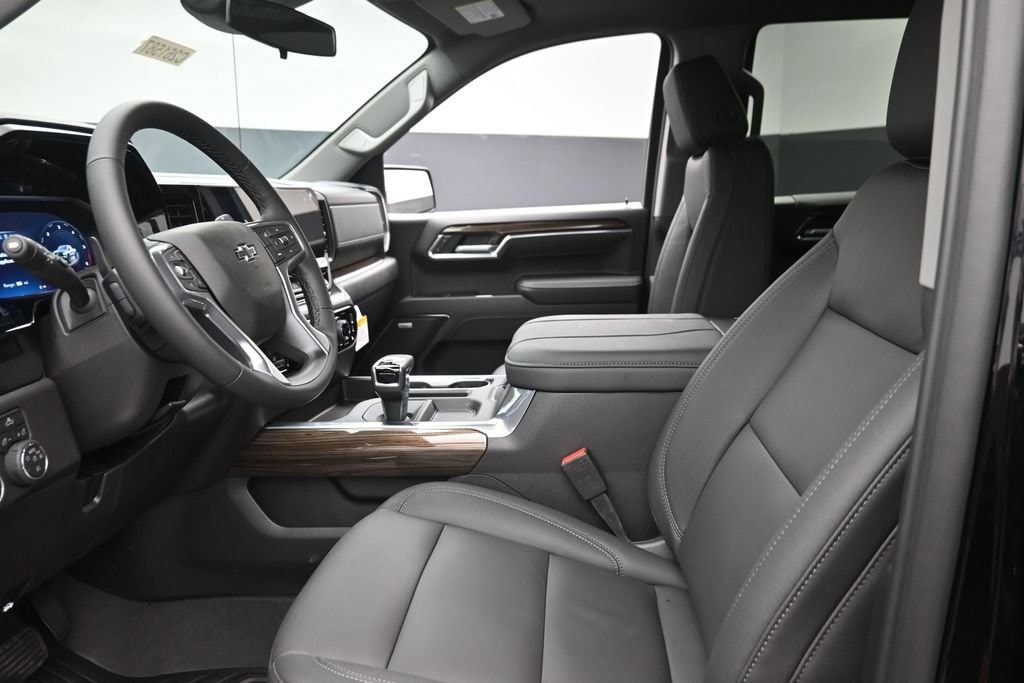 2026 Chevrolet Silverado 1500 LT Trail Boss - Photo 16