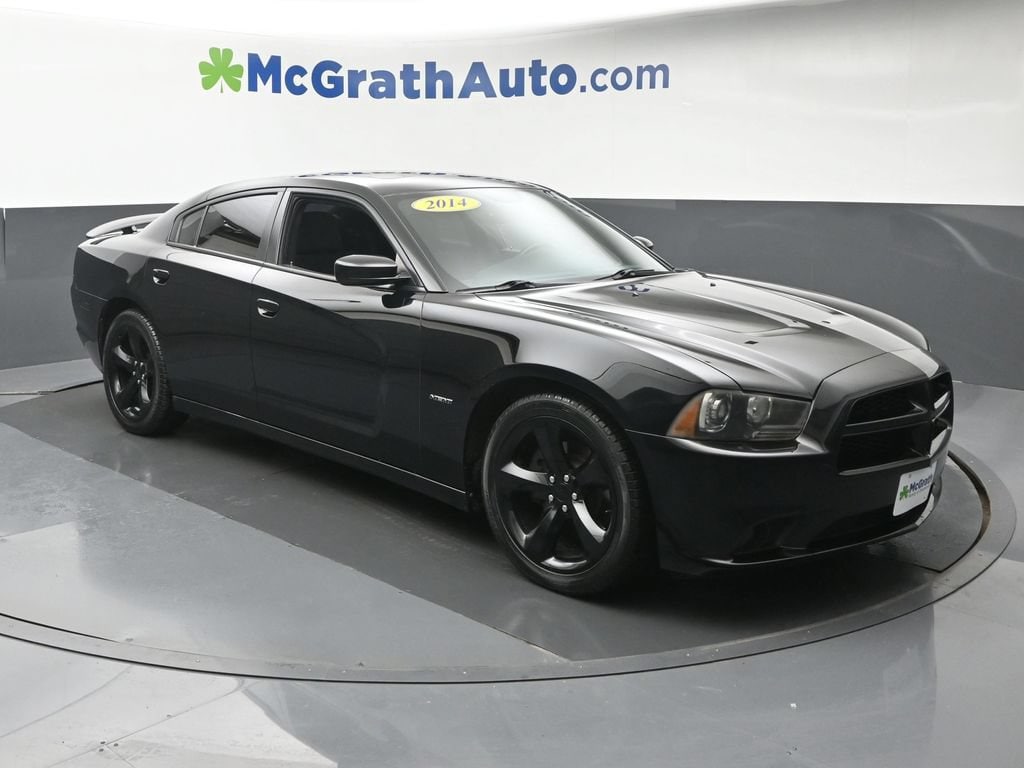 Used 2014 Dodge Charger R/T with VIN 2C3CDXCT0EH328283 for sale in Cedar Rapids, IA