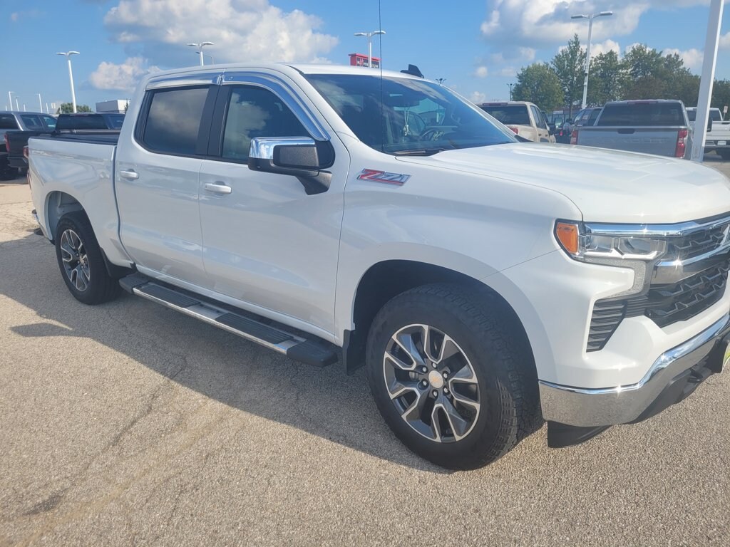 Used 2024 Chevrolet Silverado 1500 LT Truck Crew Cab