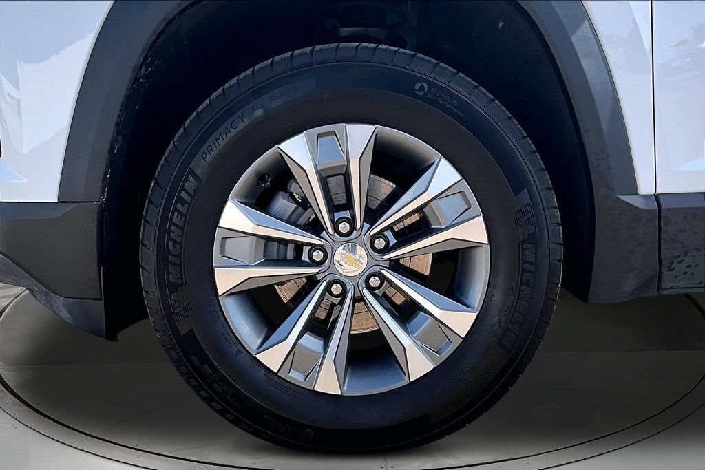 2025 Chevrolet Equinox LT - Photo 35