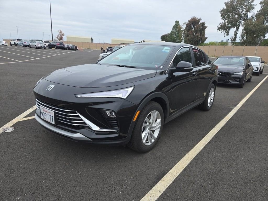 Used 2025 Buick Envista Preferred SUV