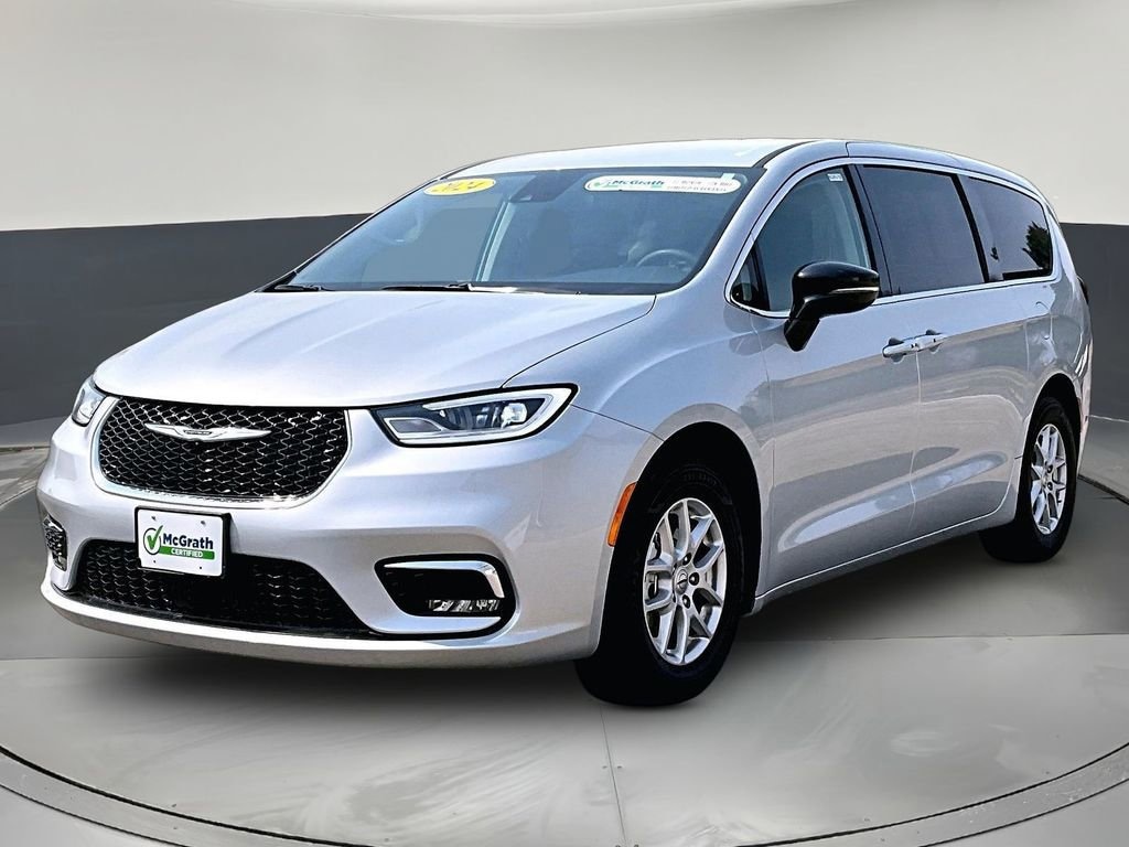 Used 2024 Chrysler Pacifica Touring L Van Passenger Van