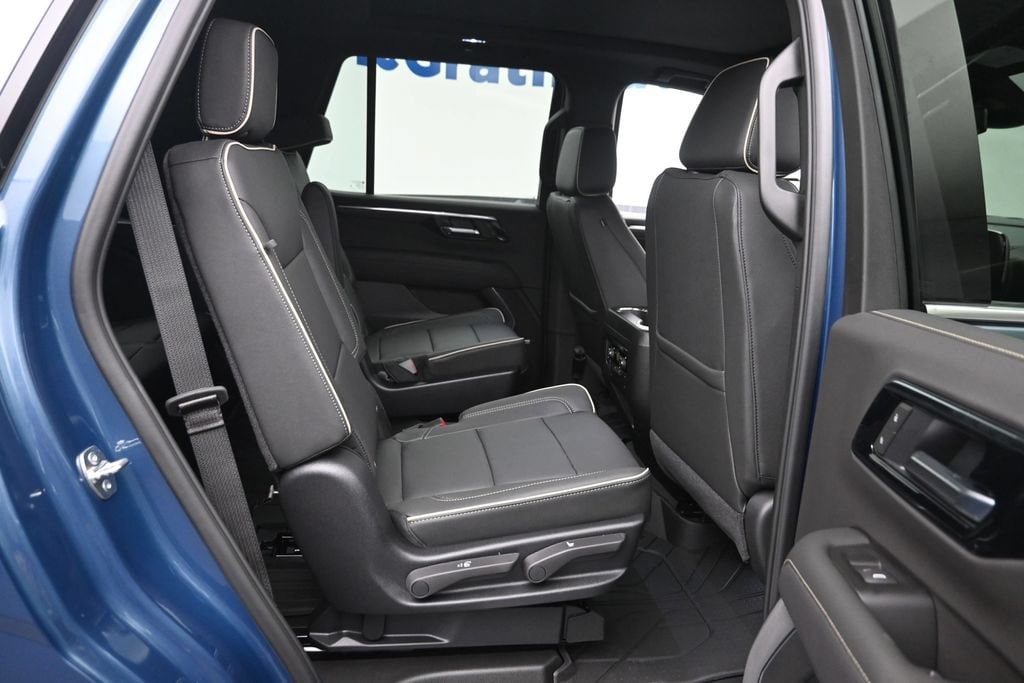 2026 Chevrolet Tahoe Premier - Photo 10