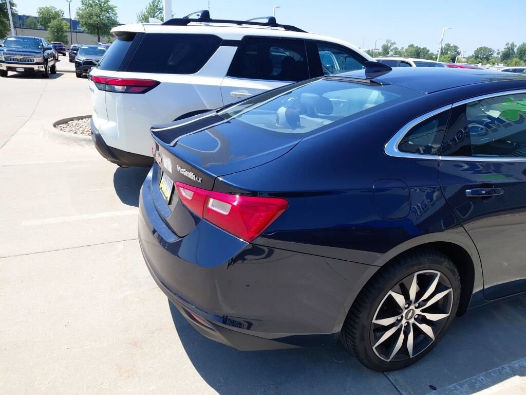 Used 2018 Chevrolet Malibu LT Sedan