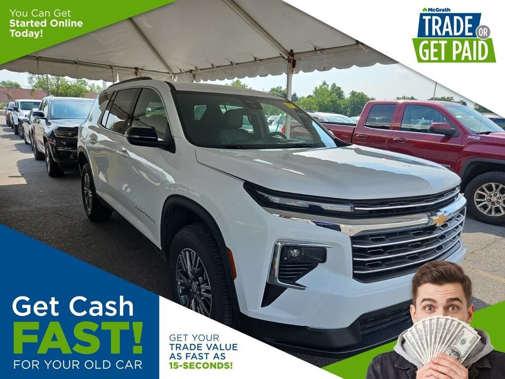 Used 2025 Chevrolet Traverse LT SUV