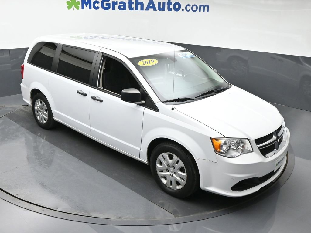 2019 Dodge Grand Caravan SE photo 2