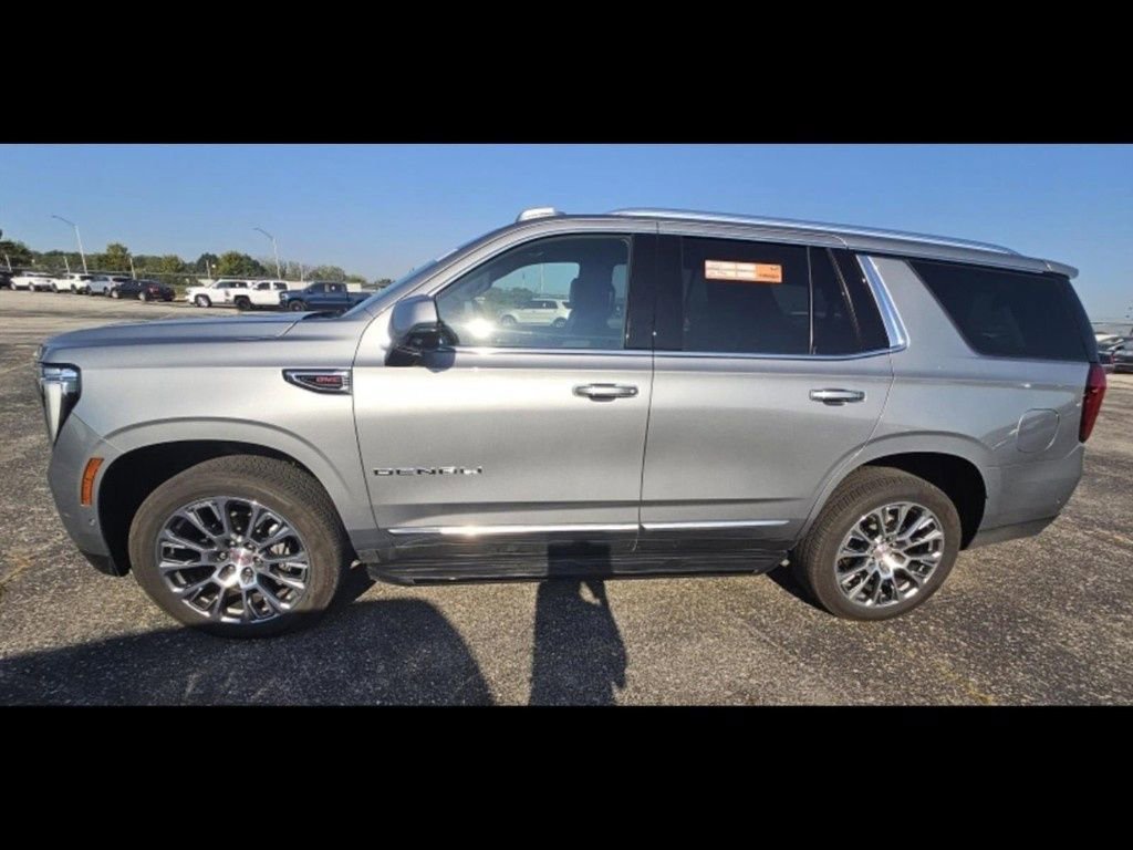 2025 Gmc Yukon Denali photo 2