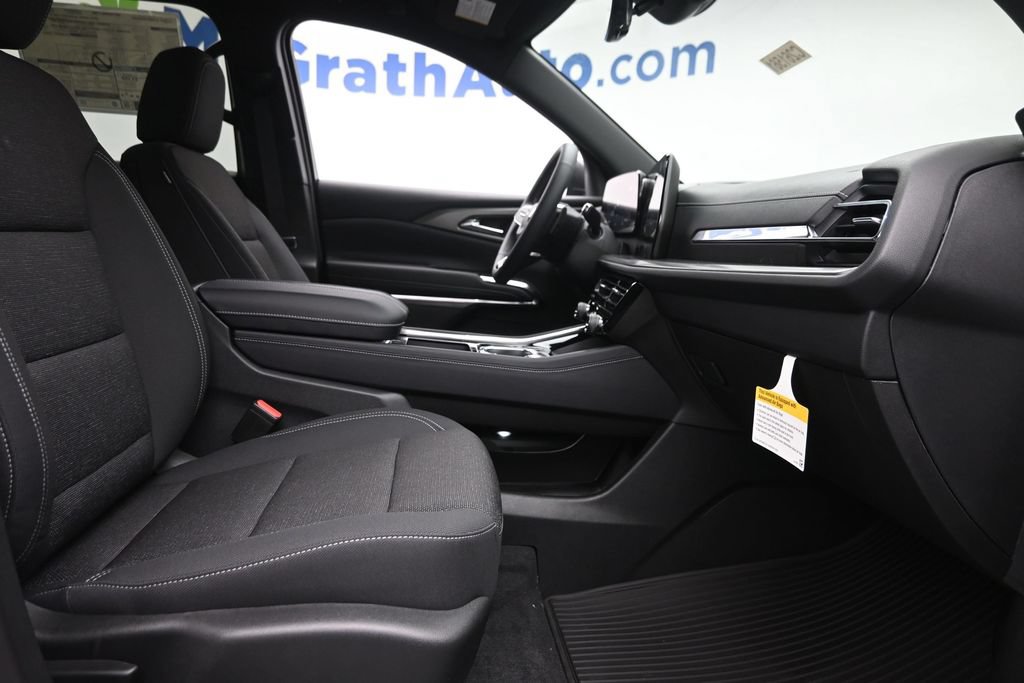 2026 Chevrolet Traverse LT - Photo 9