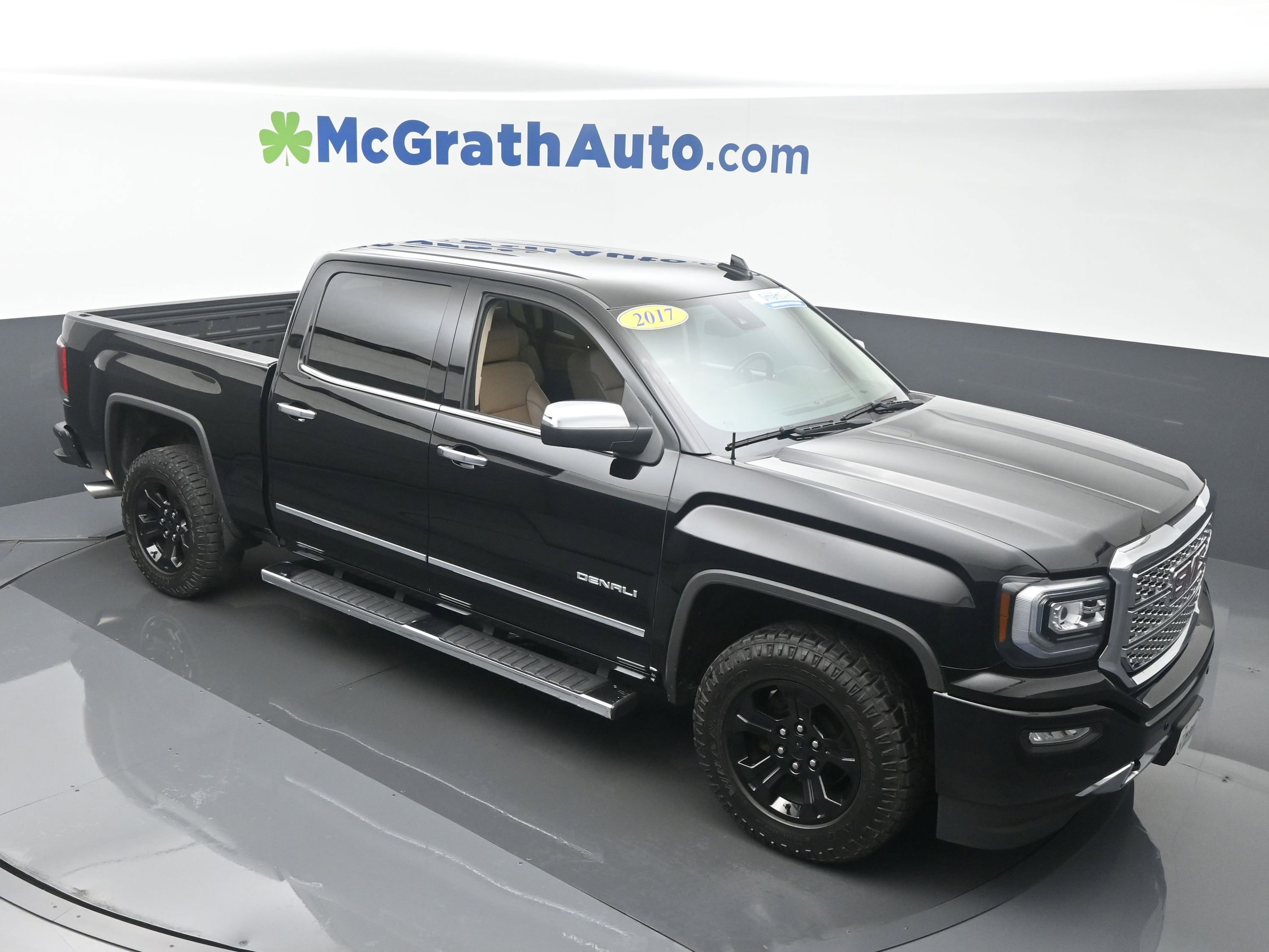 Used 2017 GMC Sierra 1500 Denali Denali with VIN 3GTU2PEJ6HG347975 for sale in Cedar Rapids, IA