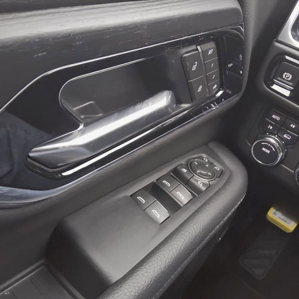 Used 2025 GMC Yukon Denali SUV