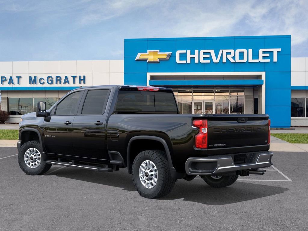 2026 Chevrolet Silverado 2500HD LT photo 2