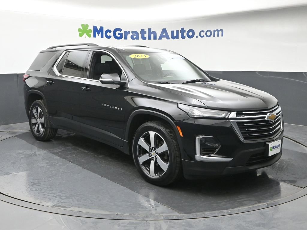 Used 2023 Chevrolet Traverse LT Leather SUV