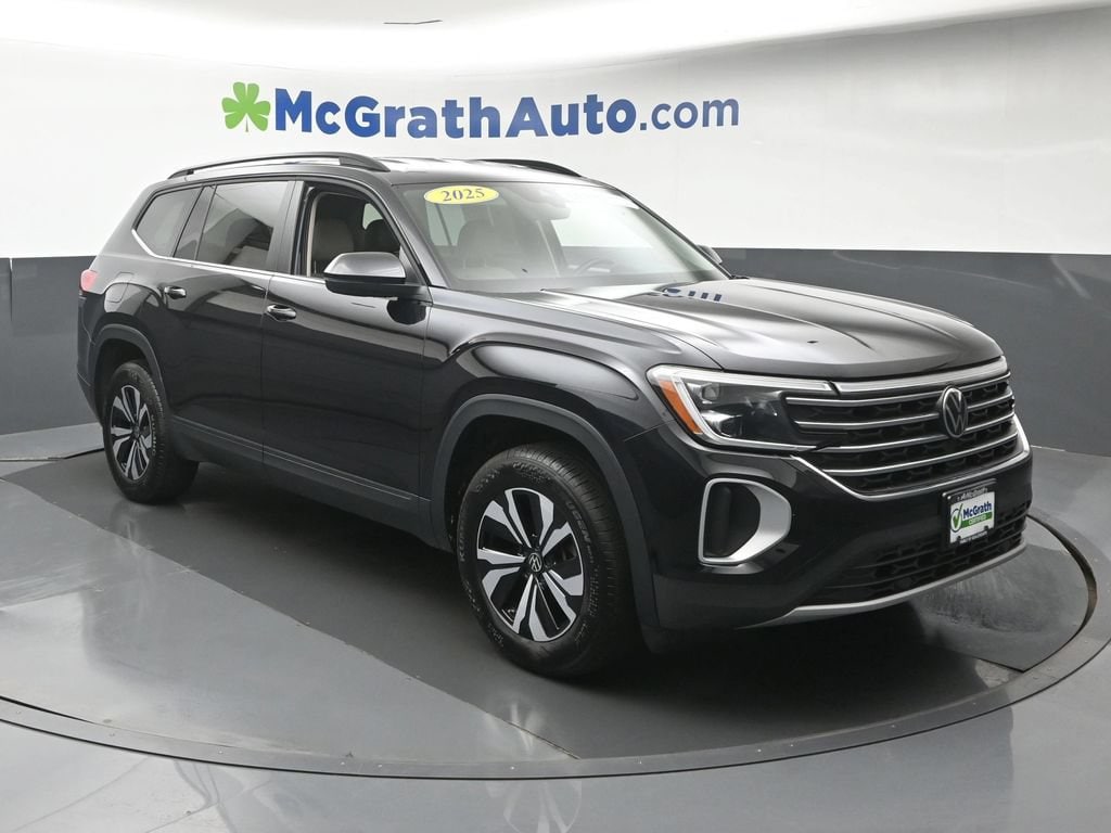 Used 2025 Volkswagen Atlas 2.0T SE SUV