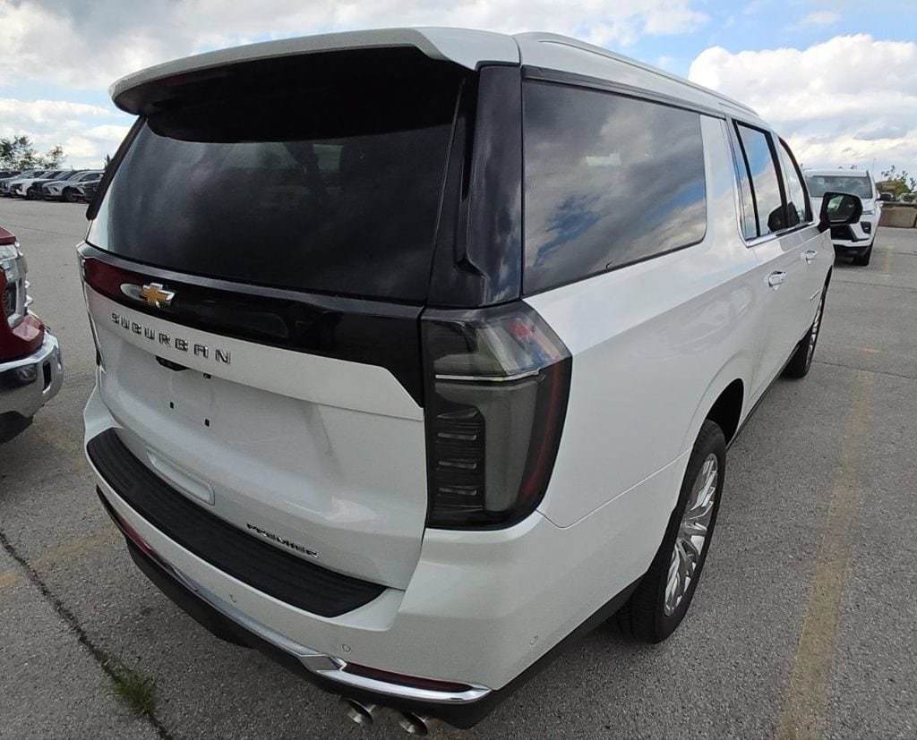 Used 2025 Chevrolet Suburban Premier SUV