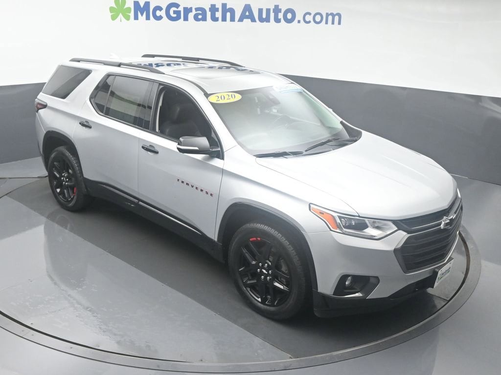 Used 2020 Chevrolet Traverse Premier with VIN 1GNEVKKW2LJ105102 for sale in Cedar Rapids, IA