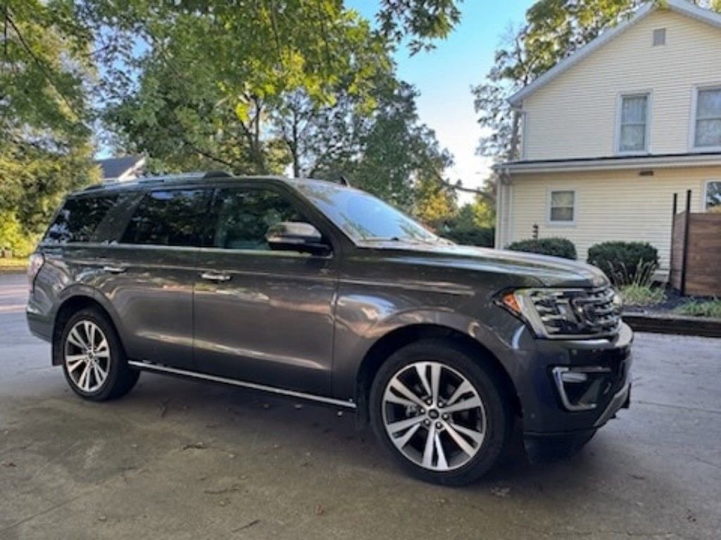 2021 Ford Expedition Limited photo 4