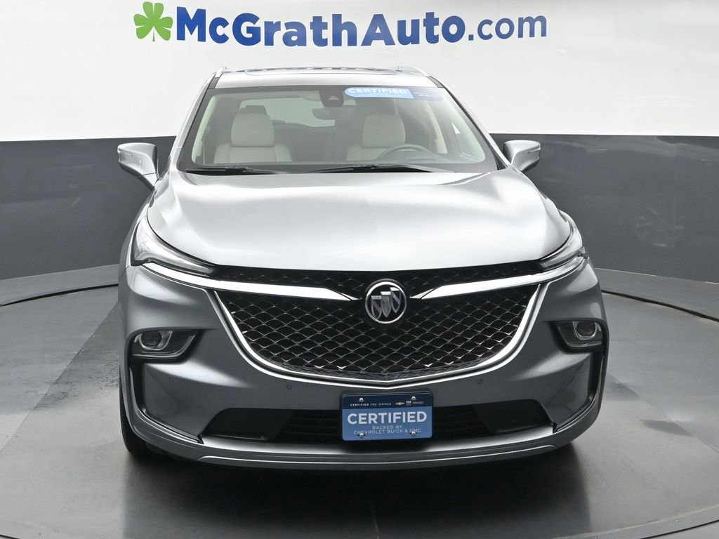 2024 Buick Enclave Avenir photo 3