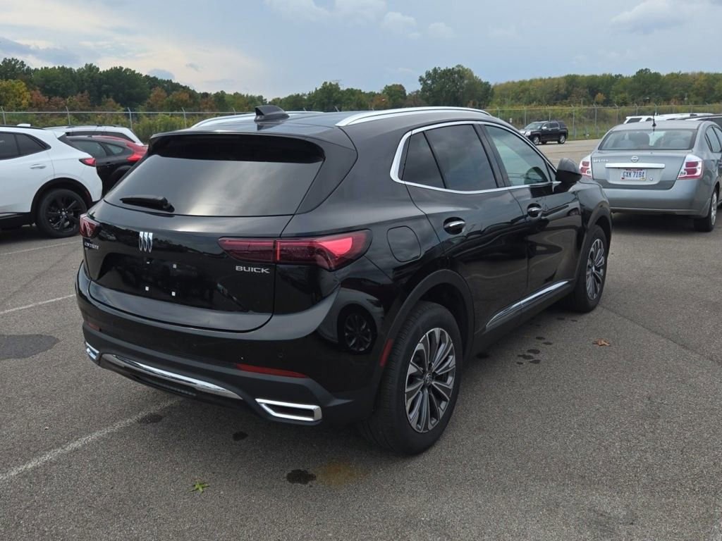 2024 Buick Envision Preferred photo 2