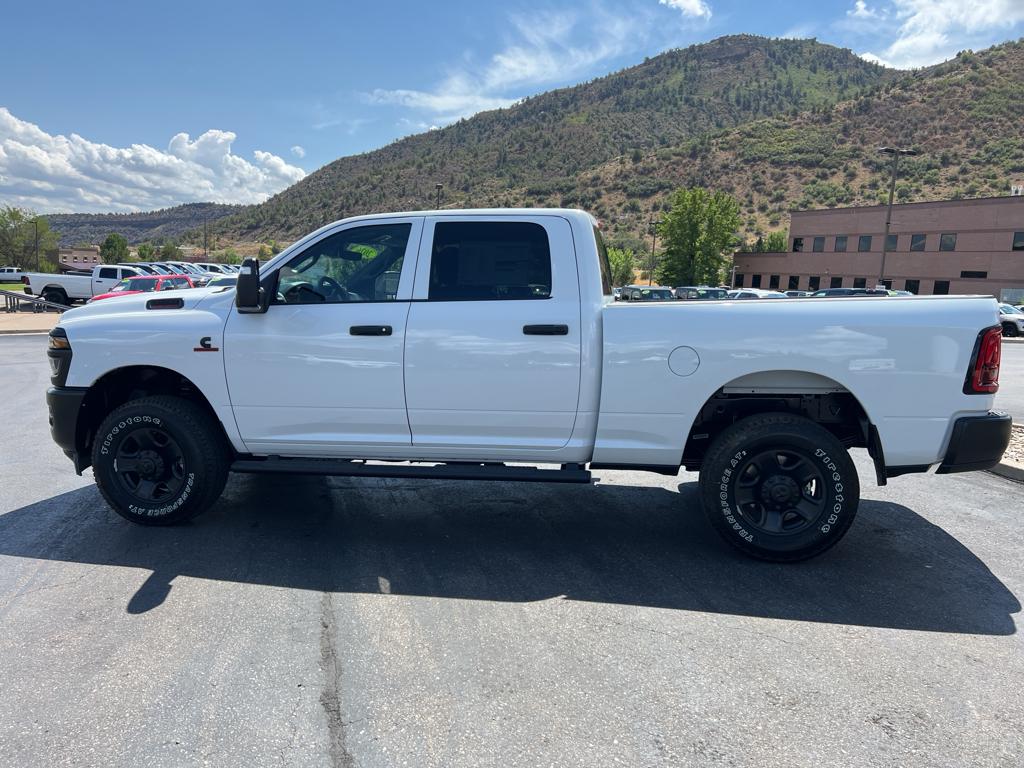2026 Ram 3500 Tradesman photo 4