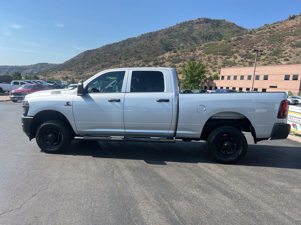 2026 Ram 2500 Tradesman photo 4
