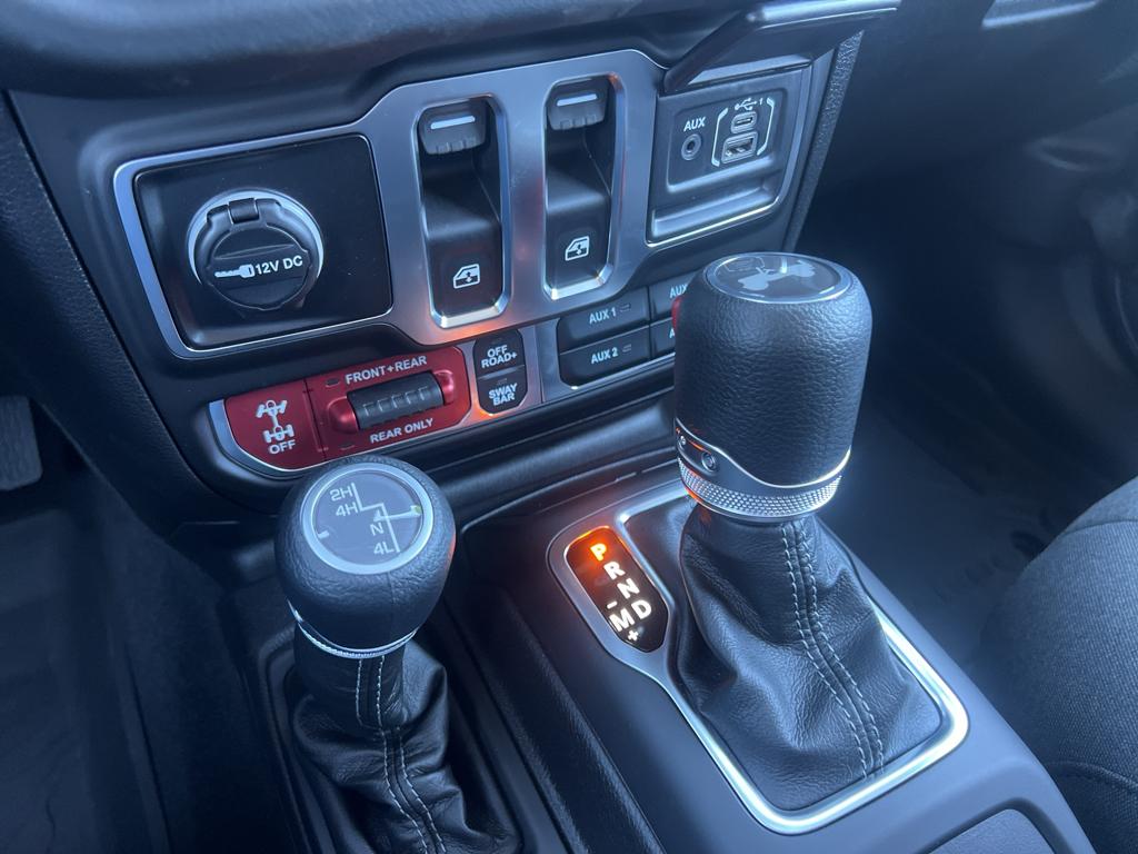 2025 Jeep Wrangler 2-Door Rubicon - Photo 28