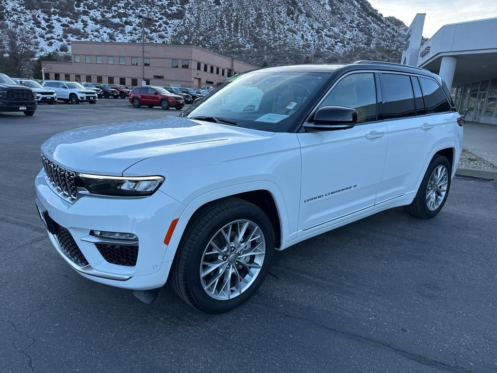 Certified 2025 Jeep Grand Cherokee Summit SUV