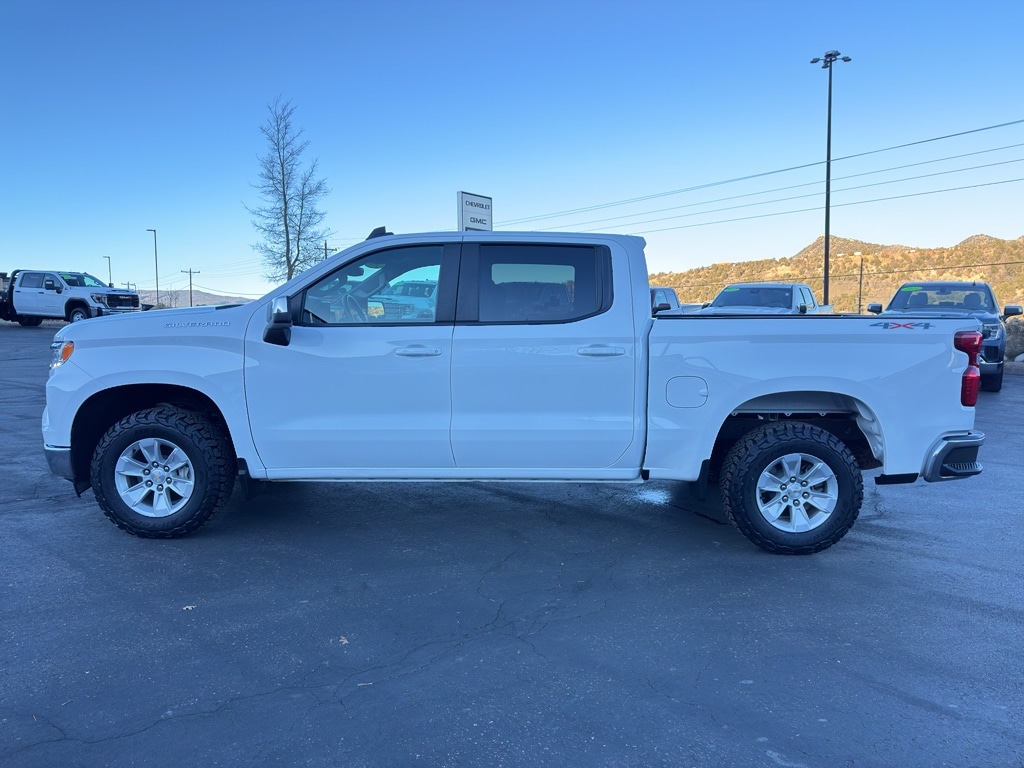 Used 2025 Chevrolet Silverado LT Crew Cab