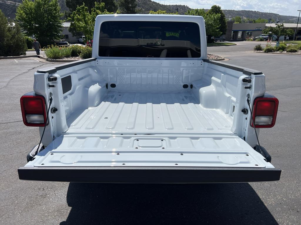 2025 Jeep Gladiator Sport S - Photo 9