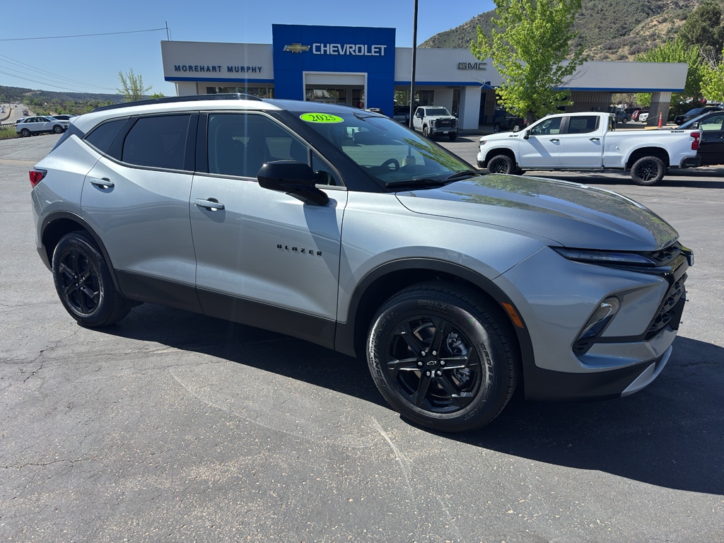 2025 Chevrolet Blazer 2.0T 2LT AWD's photo