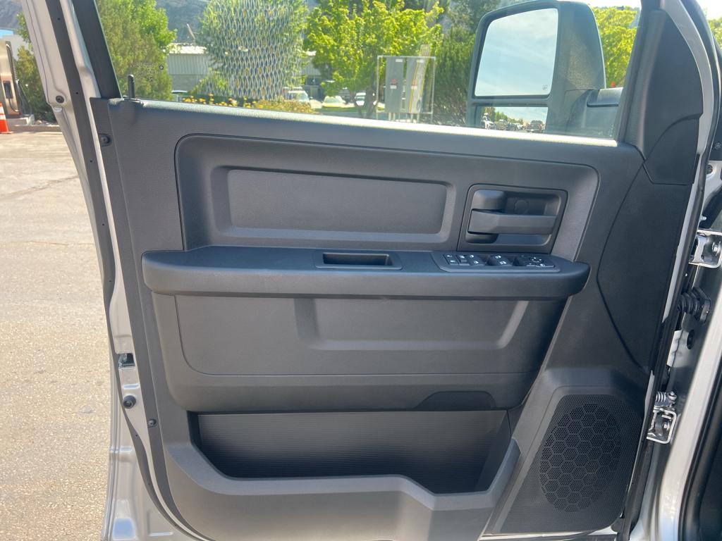 2026 RAM 2500 Tradesman - Photo 15