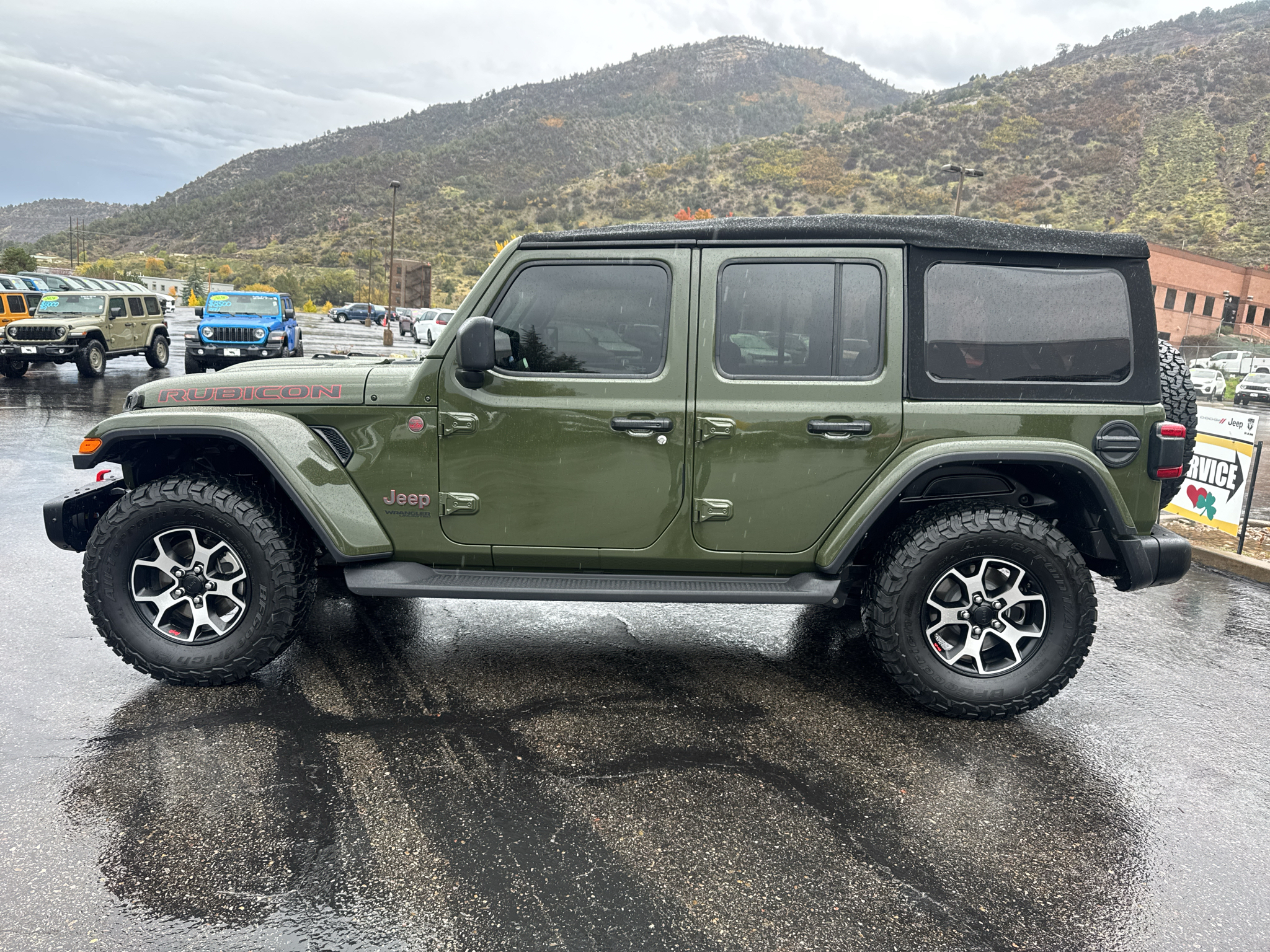 2021 Jeep Wrangler Sport Utility 