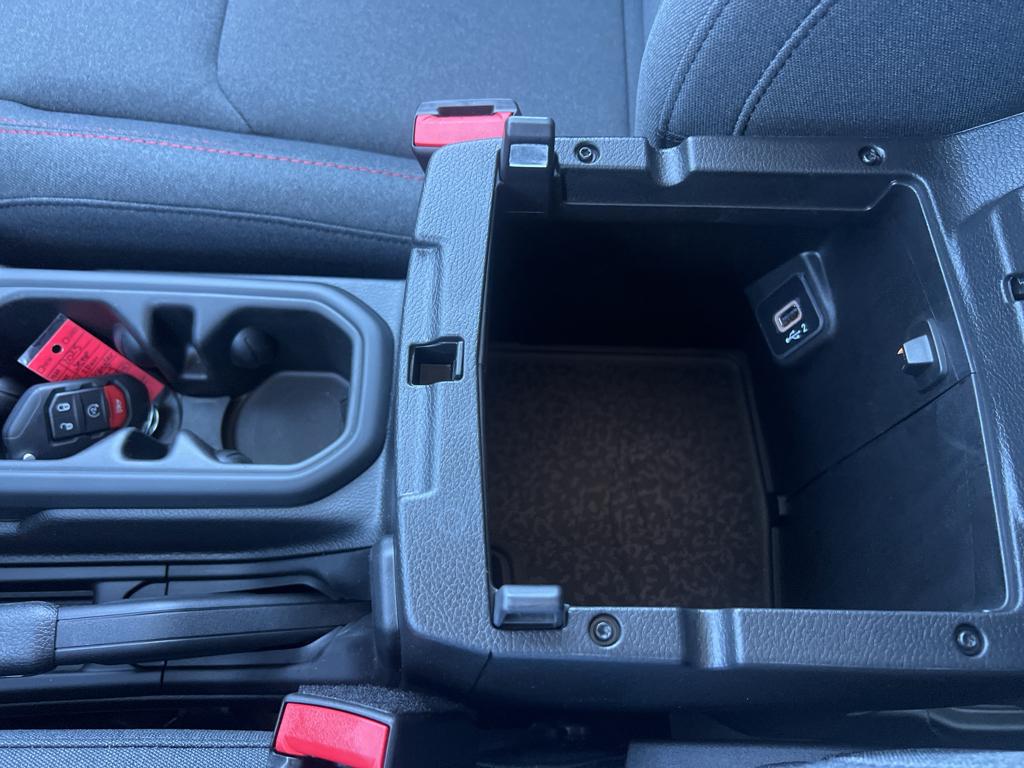 2025 Jeep Wrangler 2-Door Rubicon - Photo 30