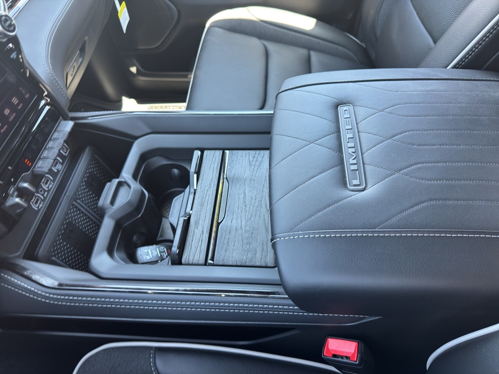 2026 RAM 1500 Limited - Photo 31