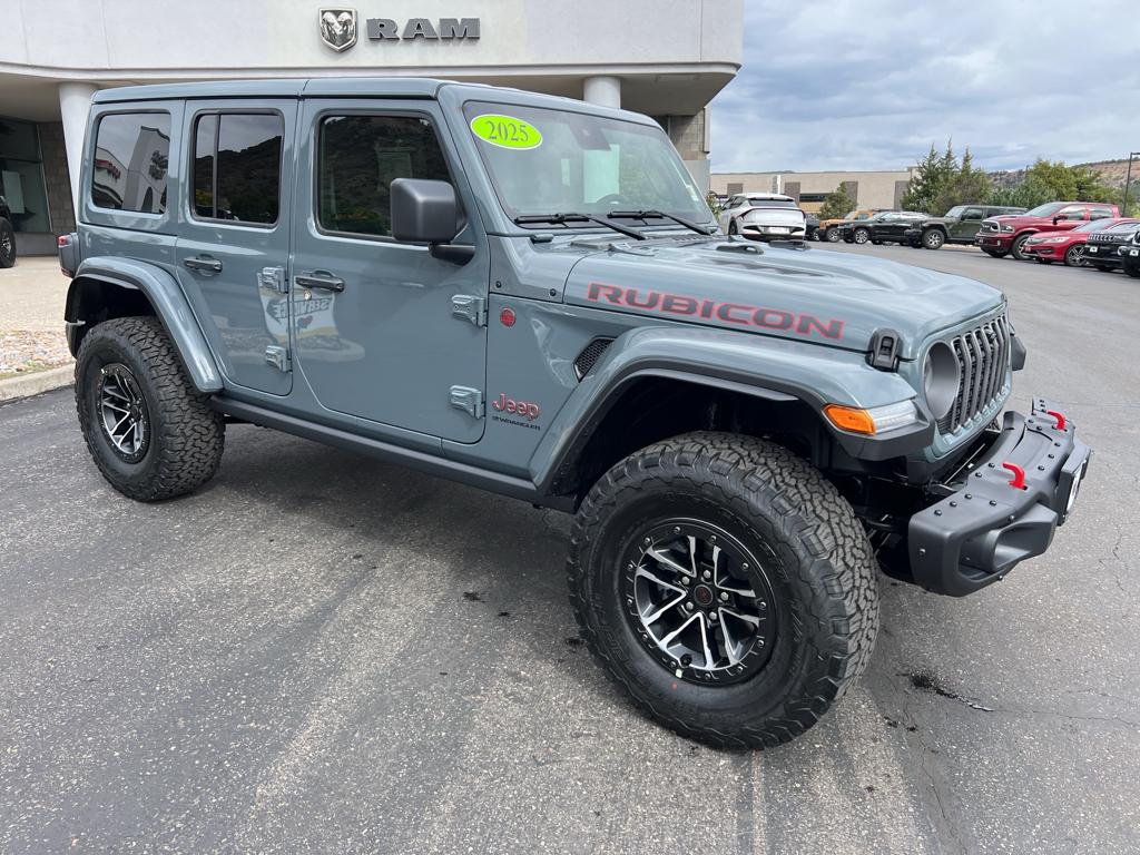 2025 Jeep Wrangler 4-Door Rubicon X's photo