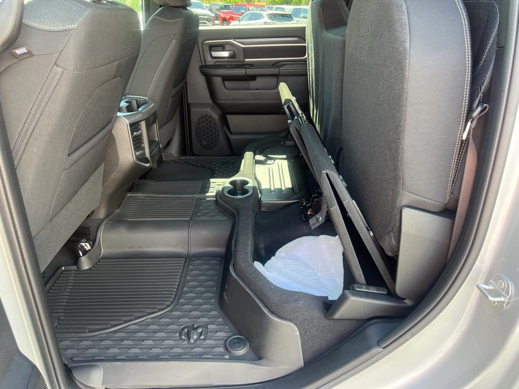 2026 RAM 2500 Big Horn - Photo 13