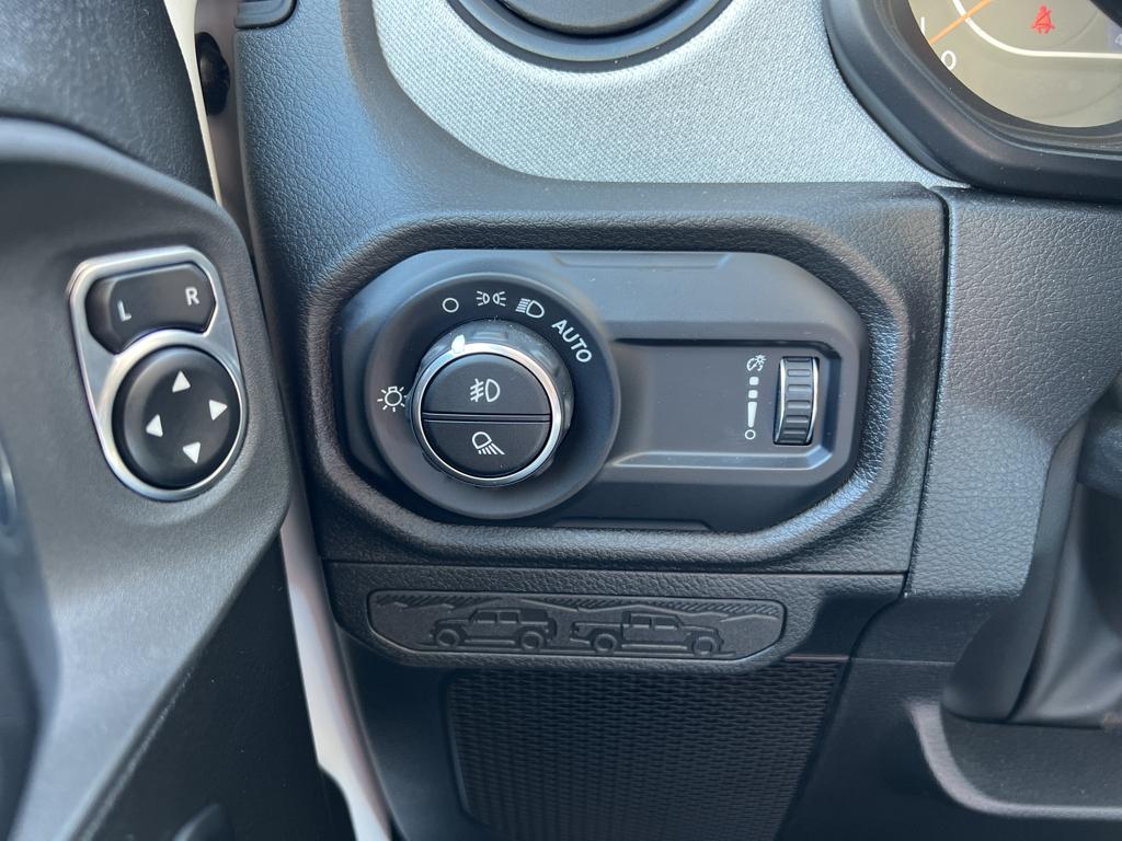 2025 Jeep Gladiator Sport S - Photo 18