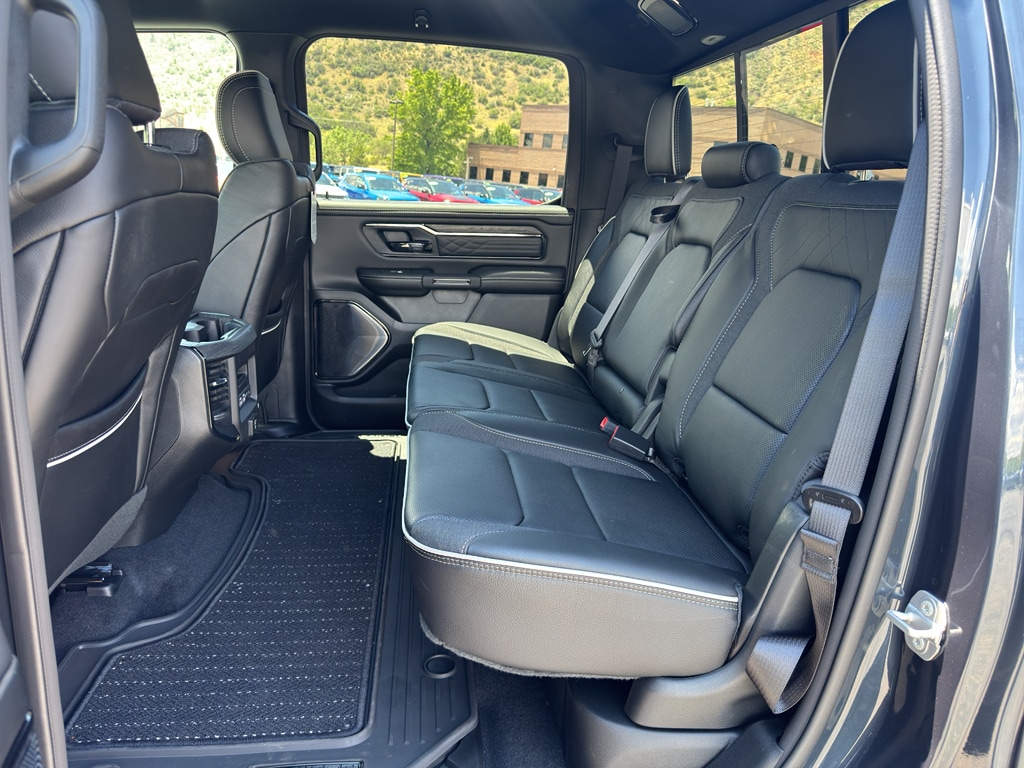 2026 RAM 1500 Limited - Photo 12