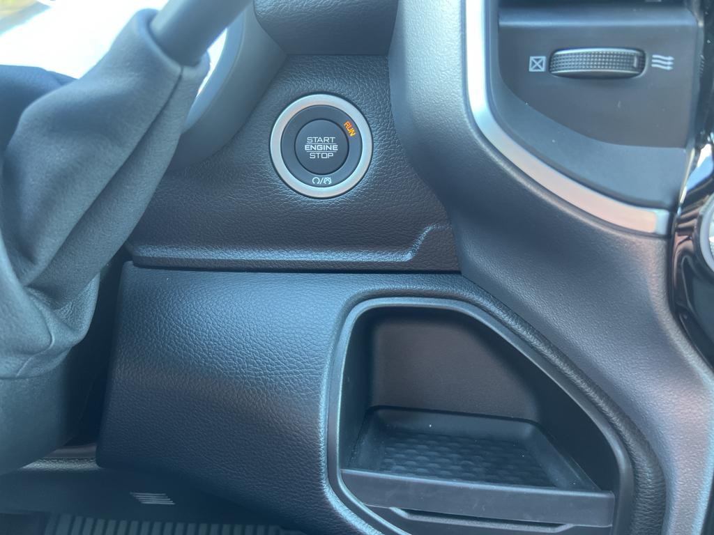 2026 RAM 2500 Big Horn - Photo 23