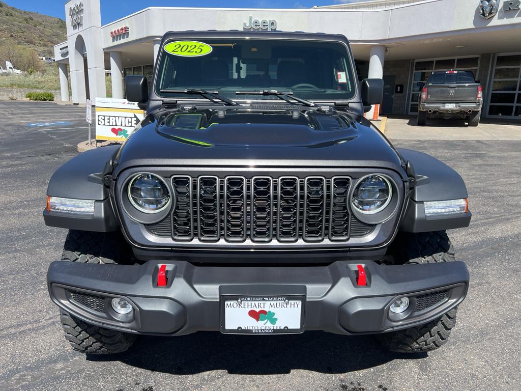 2025 Jeep Gladiator Rubicon photo 2