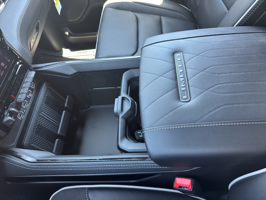 2026 RAM 1500 Limited - Photo 30