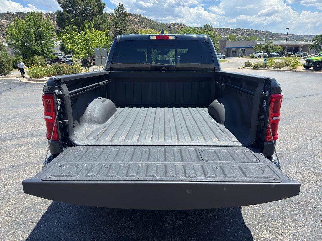 2026 RAM 1500 Limited - Photo 10