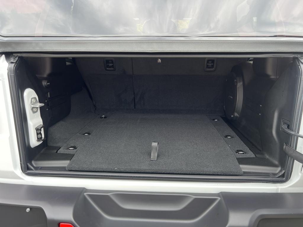 2025 Jeep Wrangler 4-Door Sahara - Photo 10