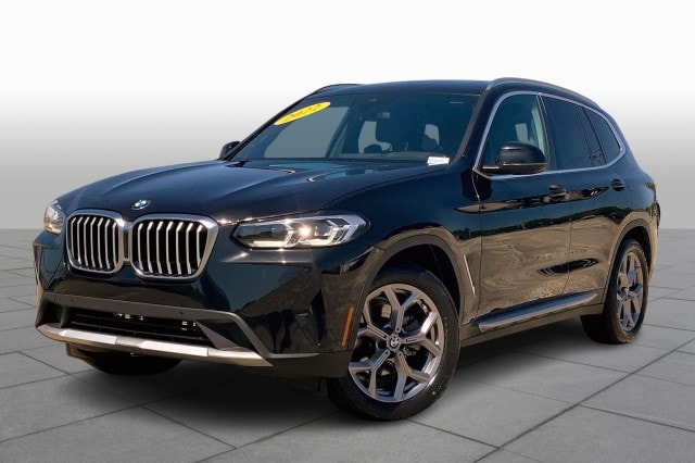 2022 BMW X3 30i's photo
