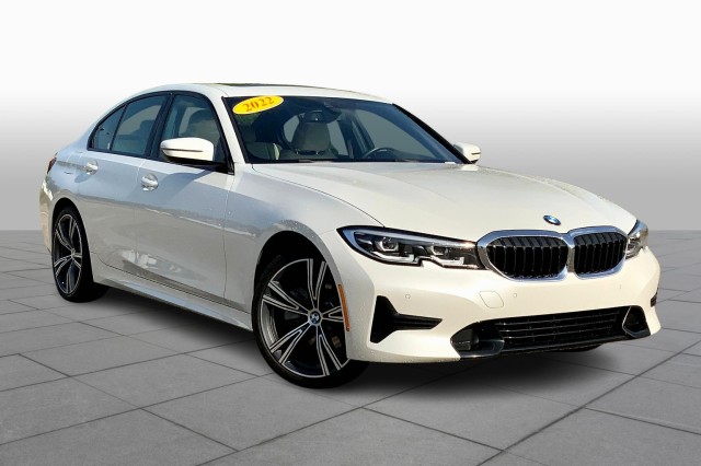 Used 2022 BMW 3 Series 330i with VIN 3MW5R1J03N8C52285 for sale in Houston, TX