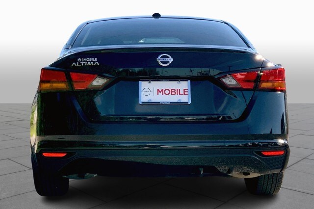 Image 4 of Used 2020 NissanAltima 2.5 S Sedan Front-wheel Drive