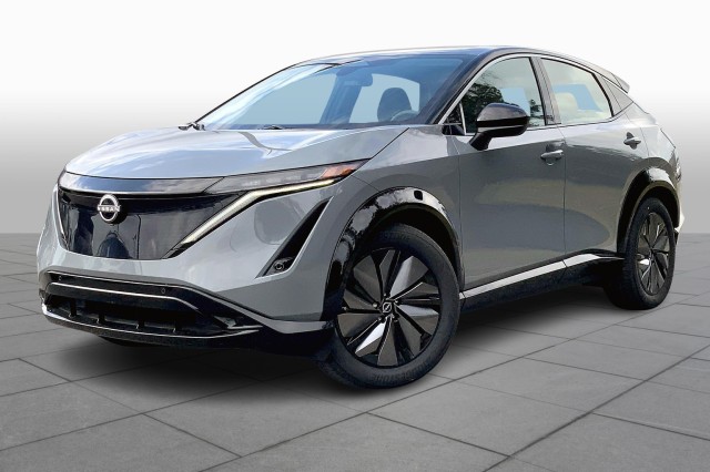 2023 Nissan Ariya Venture+'s photo