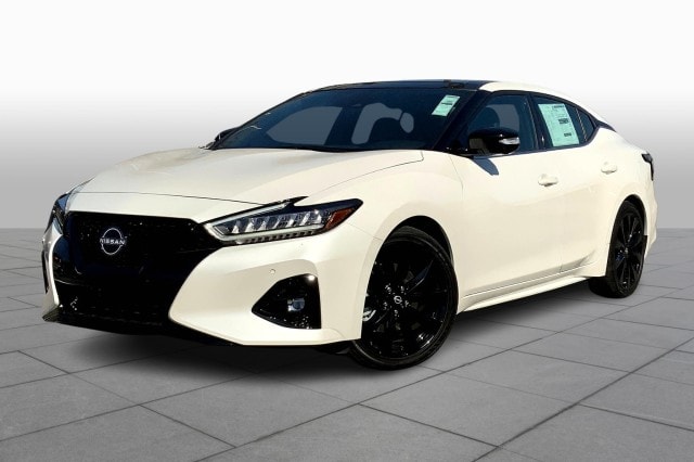 2023 Nissan Maxima